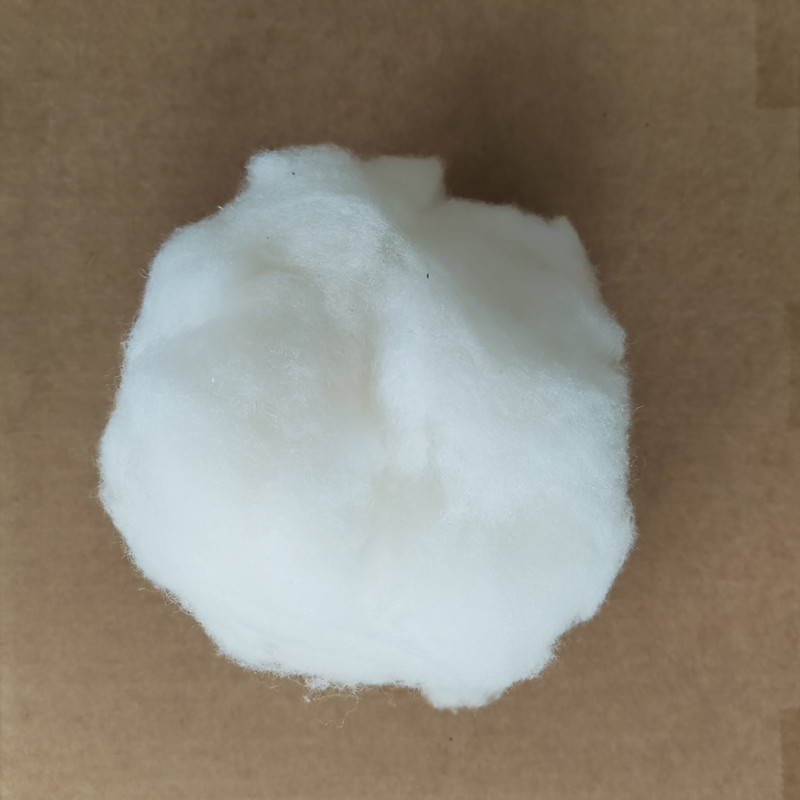 批發(fā)羊絨絮片羊絨原料紡紗紡織制衣服裝做被子